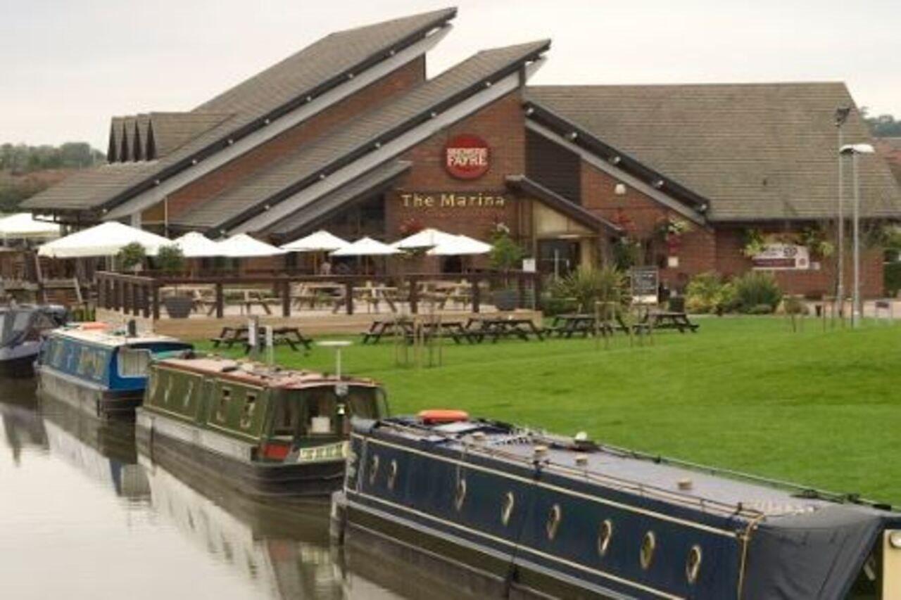 Premier Inn Hinckley Bagian luar foto