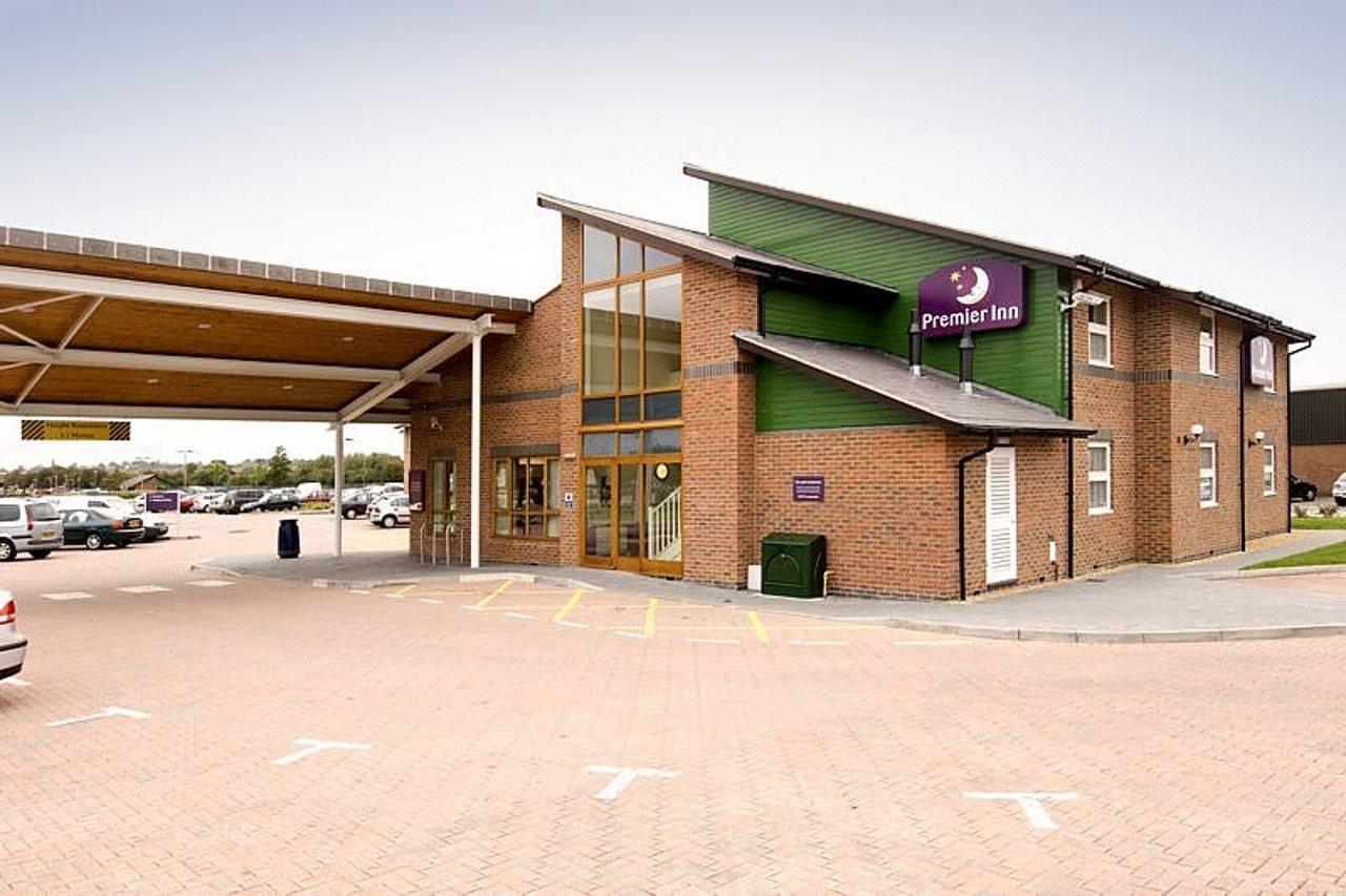 Premier Inn Hinckley Bagian luar foto