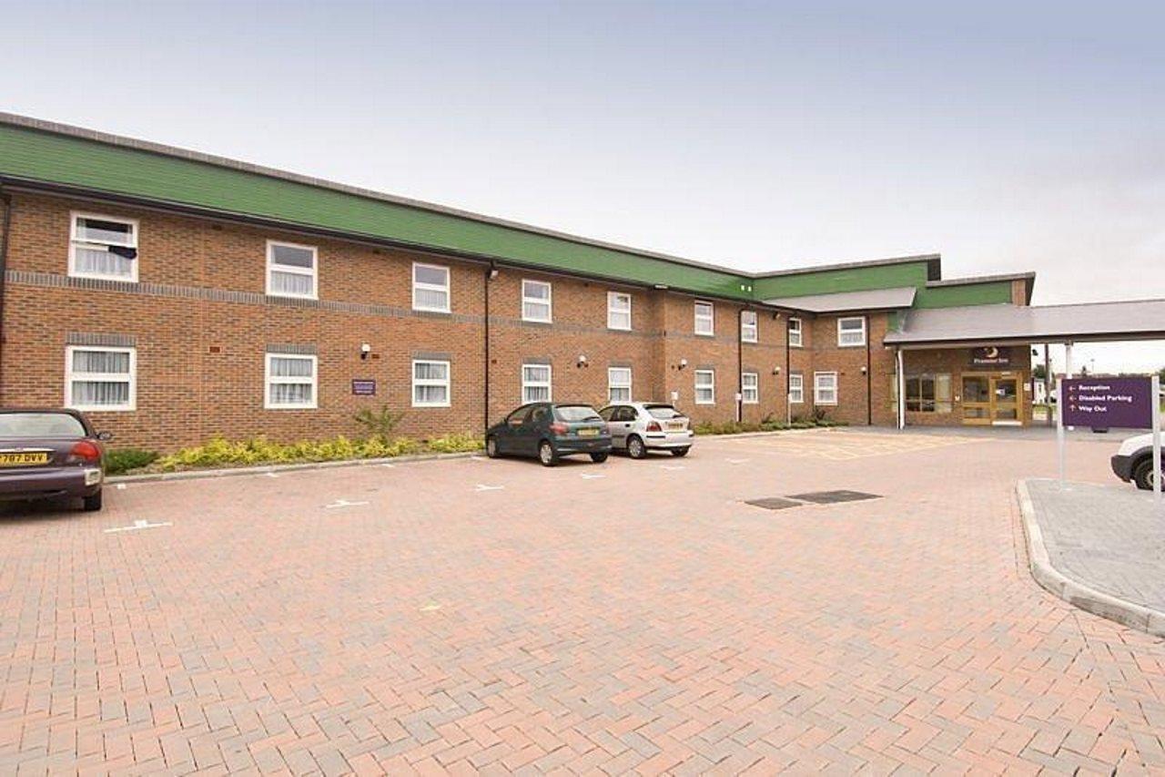 Premier Inn Hinckley Bagian luar foto